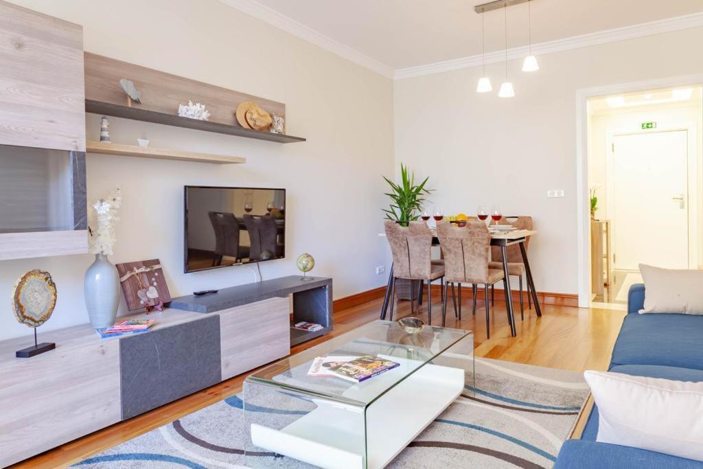 פונשל Apartment Formosa - Infinity Pool מראה חיצוני תמונה