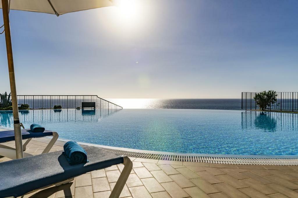 פונשל Apartment Formosa - Infinity Pool מראה חיצוני תמונה